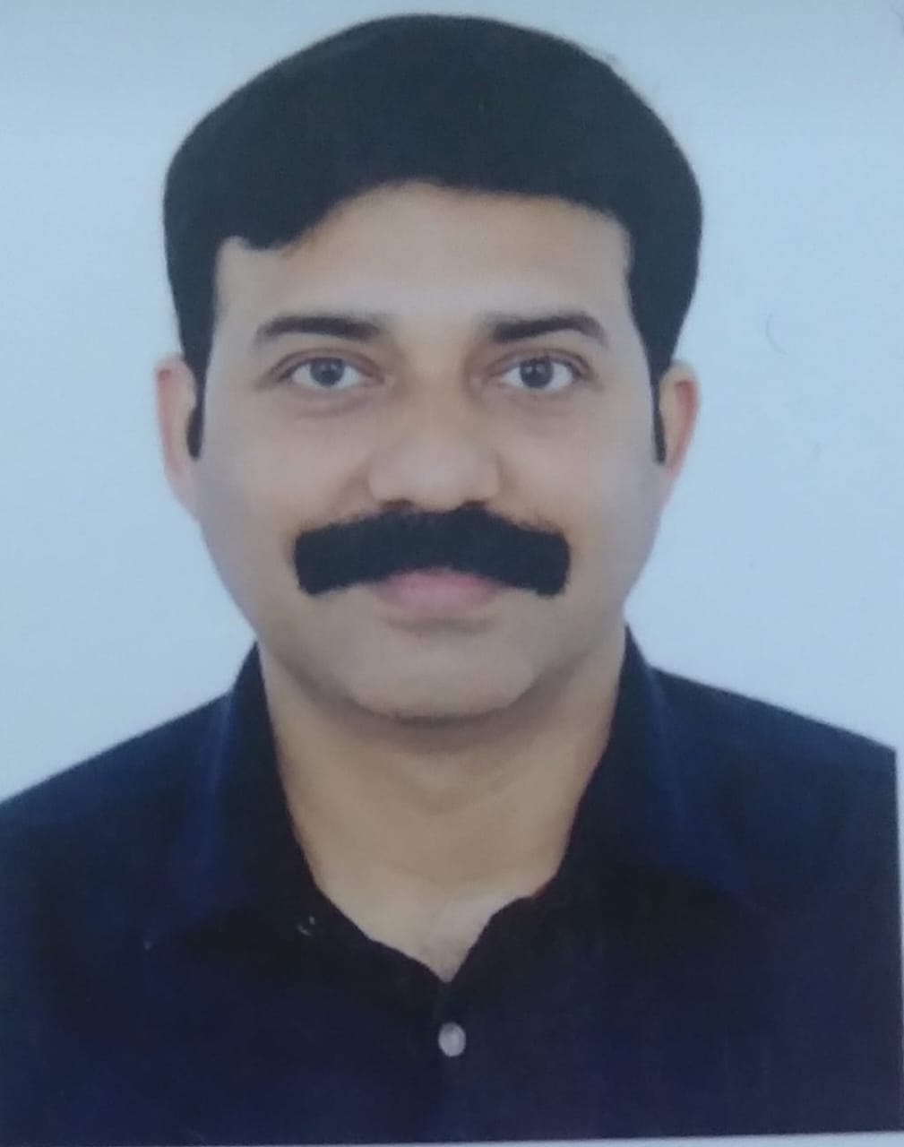 डॉ. दीपक पांडेय, अर्थो सर्जन