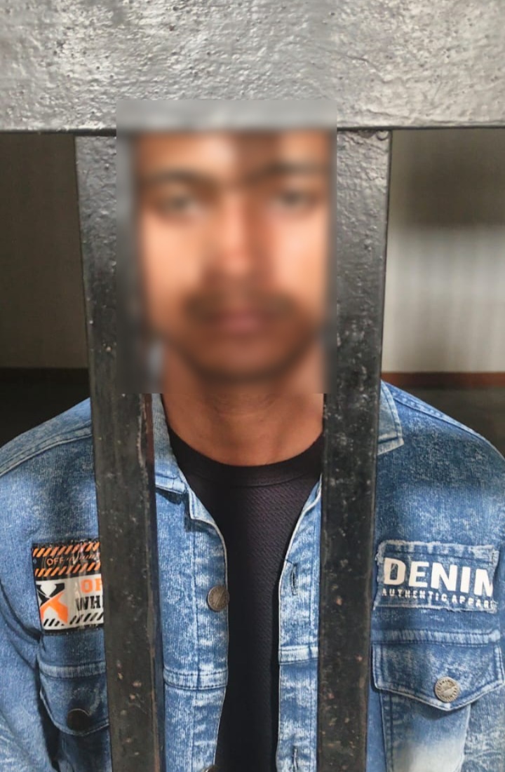 छेड़खानी के आरोपी आदित्य राव को एम्स पुलिस ने मंगलवार को अरेस्ट कर लिया।