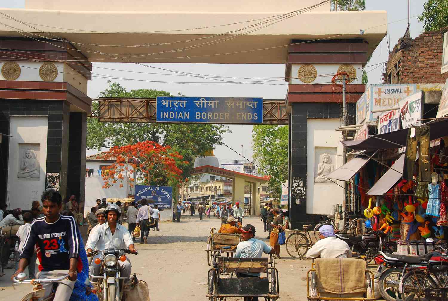 संदिग्ध व्यक्तियों व वाहनों पर रख रही पैनी नजर, एक हफ्ते में 619 वाहनों का चालान