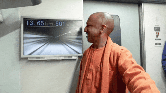 गोरखपुर के व्यापारी बोले मुख्यमंत्री के प्रयासों से कारोबार में हो रही बढ़ोत्तरी, फाॅरेन इंवेस्टमेंट से बढ़ेगा रोजगार