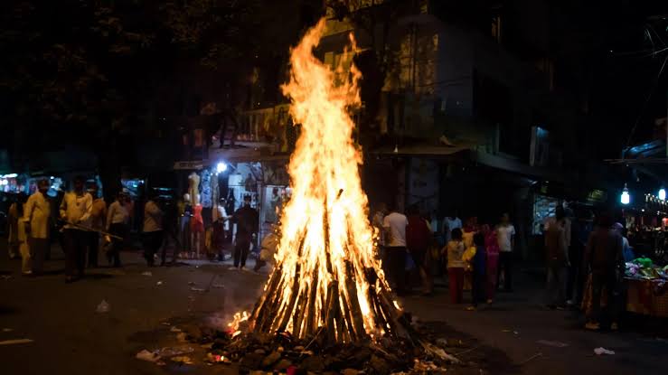 गोरखपुर में सबसे अधिक 3344 व कुशीनगर में 2861 जगहों पर जलाई जाएगी, सुरक्षा व्यवस्था में मुस्तैद रहेगी पुलिस