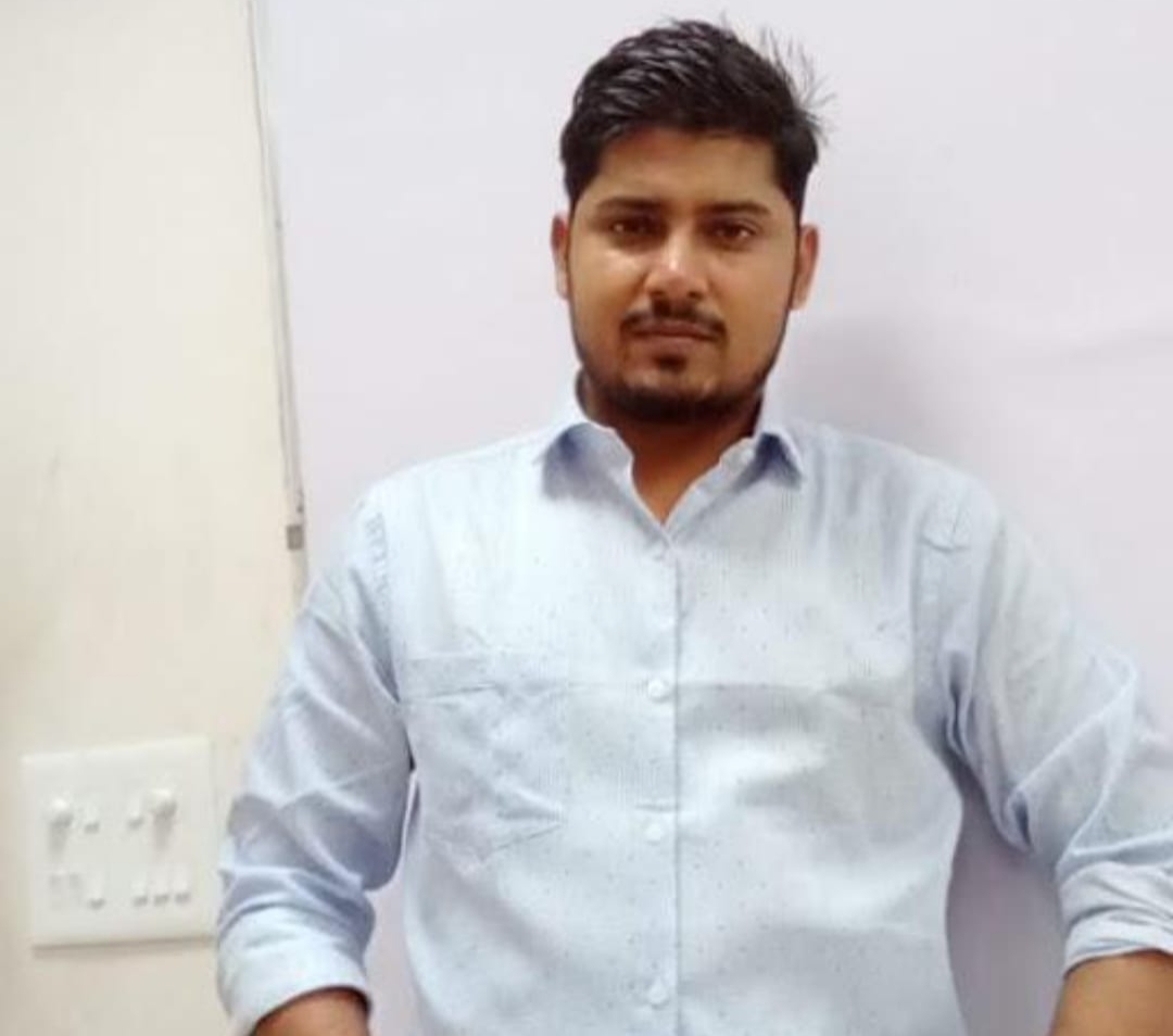 मृतक एमबीबीएस छात्र आकाश पांडेय।