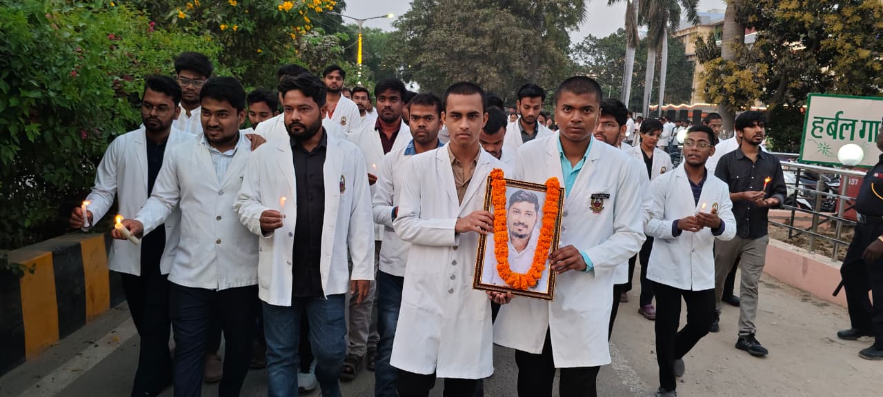 दो लोगों को मौत के घाट उतारने के बाद भी अकड़ता रहा मनबढ़ गोल्डेन साहनी, खुद को बताता है मंत्री संजय निषाद का भतीजा