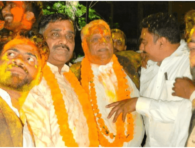 निवर्तमान अध्यक्ष भानू पांडेय पर जानलेवा हमला, नतीजे करीब आते ही शुरू हुई मार-पीट