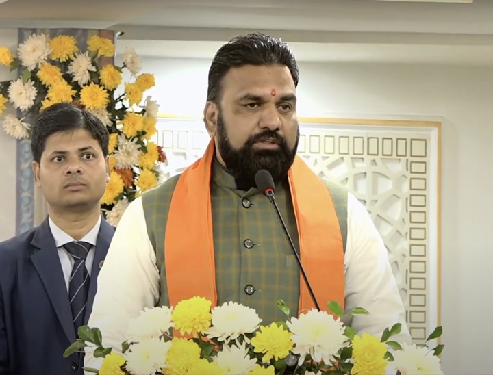 पहली बार बिहार में बीजेपी का मुख्यमंत्री; विधायक दल के नेता चुने गए सम्राट चौधरी; 15 अप्रैल को सुबह 11 बजे लेंगे शपथ