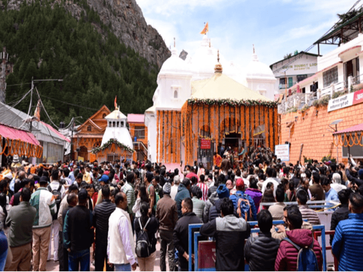 अक्षय तृतीया पर खुले गंगोत्री-यमुनोत्री के कपाट, मुख्यमंत्री धामी ने की पूजा