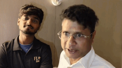 गोरखपुर में समाजसेवी आलोक अग्रवाल ने किया भव्य स्वागत, फ्लोटिंग रेस्टोरेंट से फ्लैग ऑफ करके रवाना किया