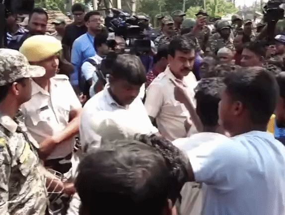 फालता में पुलिस का लाठीचार्ज, टीएमसी कार्यकर्ताओं पर हमले के आरोप
