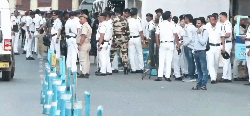 रुझानों में बीजेपी बहुमत के करीब, टीएमसी 100 से नीचे सिमटी