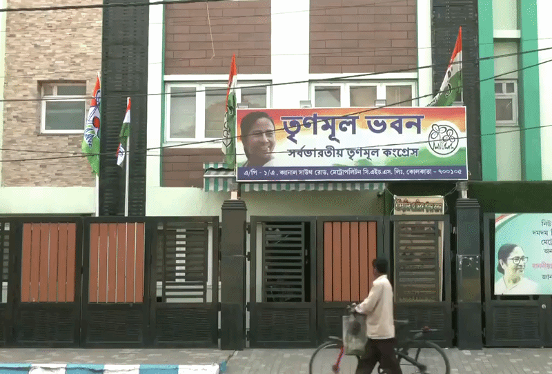रुझानों में बीजेपी बहुमत के करीब, टीएमसी 100 से नीचे सिमटी