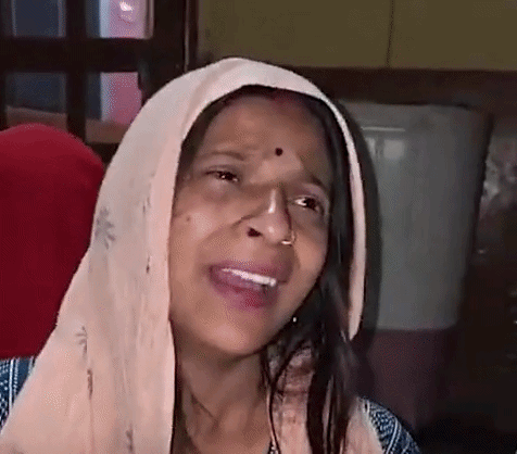 पेट में गोली; सिर पर फरसे से किया वार, मौके से हमलावर फरार