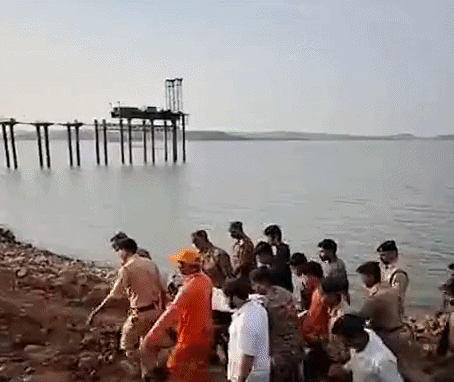  कोर्ट ने पायलट और स्टाफ पर FIR के दिए आदेश, लापरवाही पर सख्त टिप्पणी