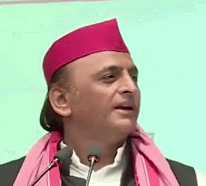  फंड की कमी बताई वजह, चुनावी रणनीति पर उठाए सवाल