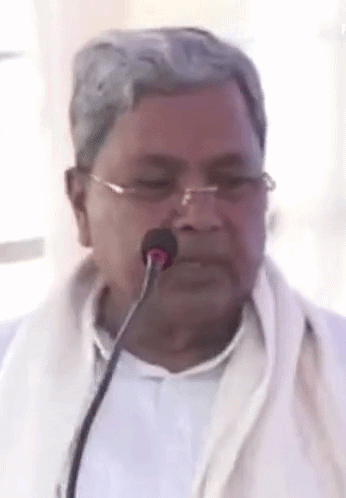 स्कूलों में धार्मिक प्रतीकों को मिली अनुमति, 2022 में भाजपा सरकार ने लगाया था बैन