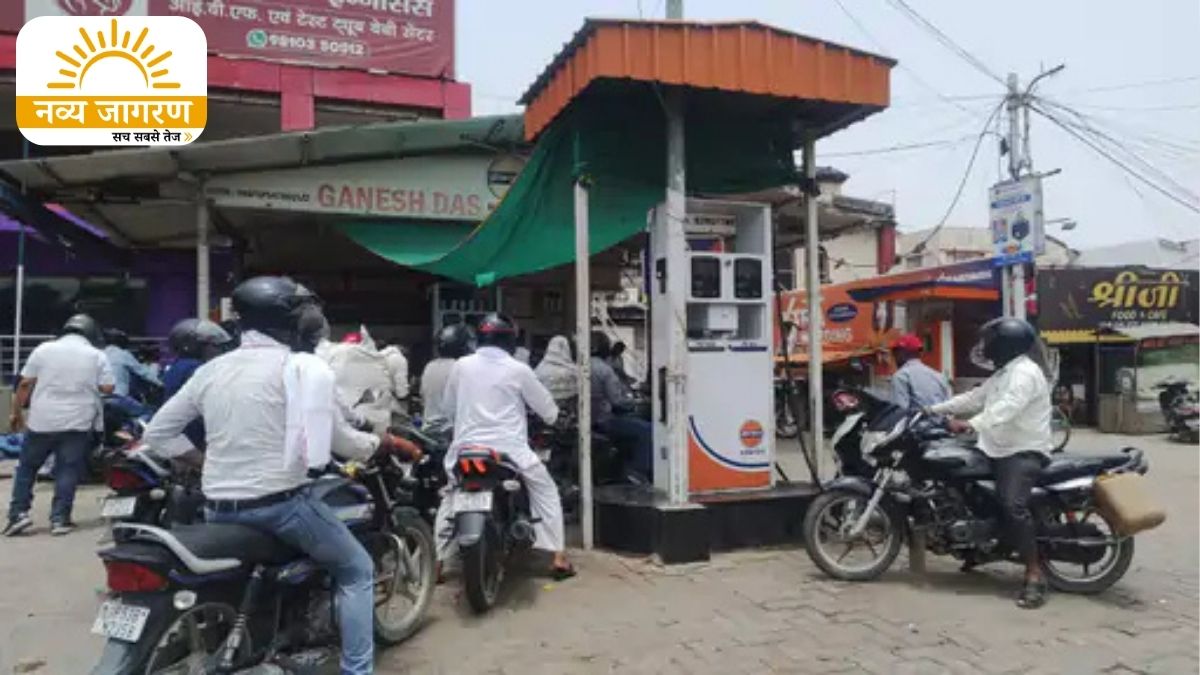 पंपों पर लगी लंबी कतारें, खेतों की सिंचाई पर संकट