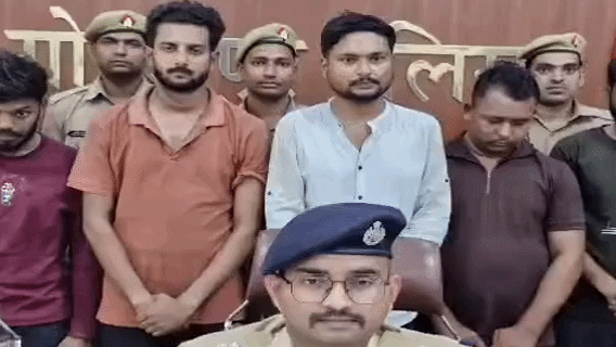 वकील और प्रेस मालिक समेत पांच अरेस्ट, बाजार में नोट चलाने की लेते थे गारंटी