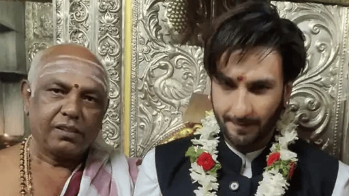 हाईकोर्ट के आदेश पर किए चामुंडेश्वरी मंदिर के दर्शन, आम श्रद्धालुओं की तरह लाइन में लगे 