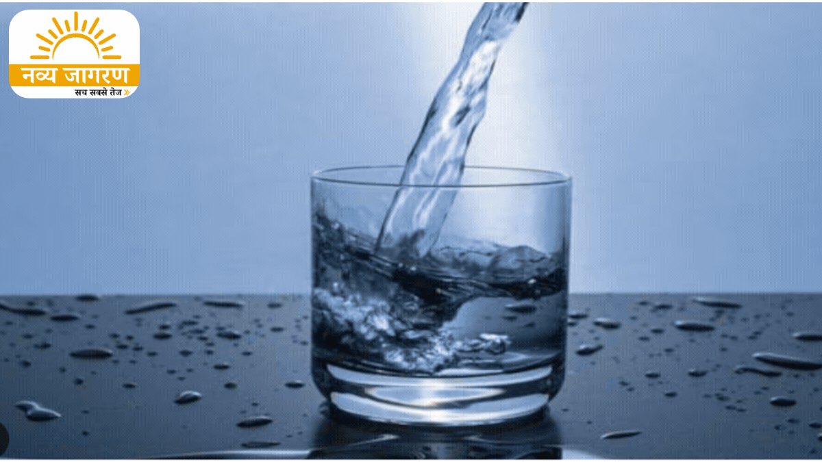 बढ़ सकता है 'वॉटर इंटॉक्सिकेशन' का खतरा, ओवरहाइड्रेशन से किडनी पर पड़ता है बुरा असर