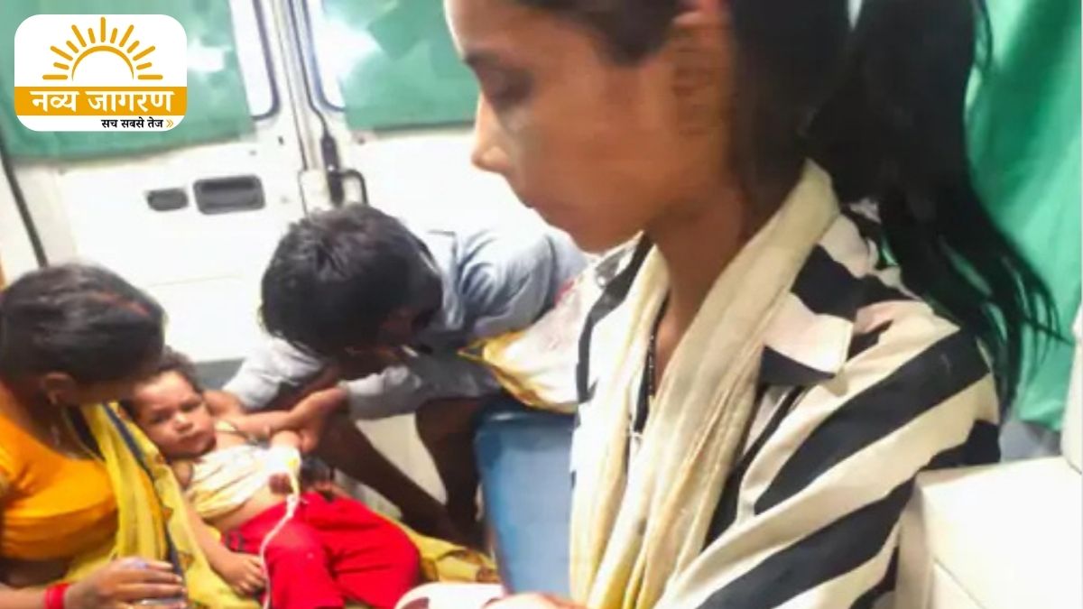 हालत बिगड़ने पर गोरखपुर रेफर, डॉक्टरों की निगरानी में हो रहा ट्रीटमेंट