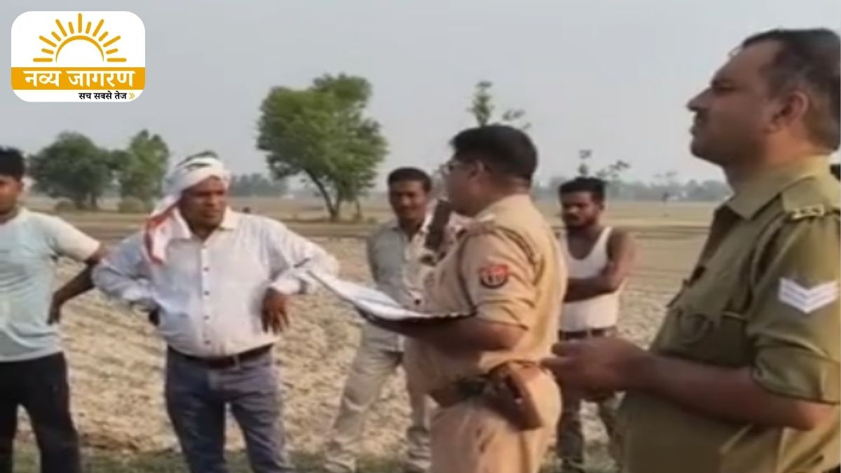 हत्या की आशंका से सनसनी, घर में मिले खून के निशान