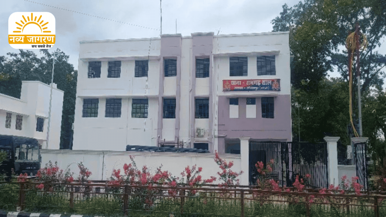 एक सप्ताह की निगरानी के बाद पुलिस ने की कार्रवाई, पांच युवतियां कराई गईं मुक्त