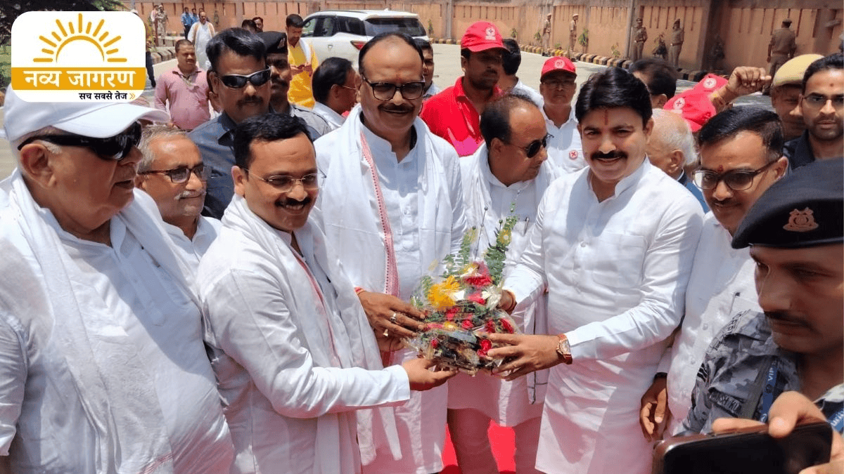 अयोध्या चंदा प्रकरण के दोषियों पर होगी कार्रवाई, सपा पर साधा निशाना