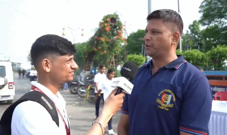 1000 से अधिक स्कूली बच्चों ने किया योगाभ्यास, AIIMS डायरेक्टर बोलीं- नियमित योग से बनेगा स्वस्थ और सशक्त भारत