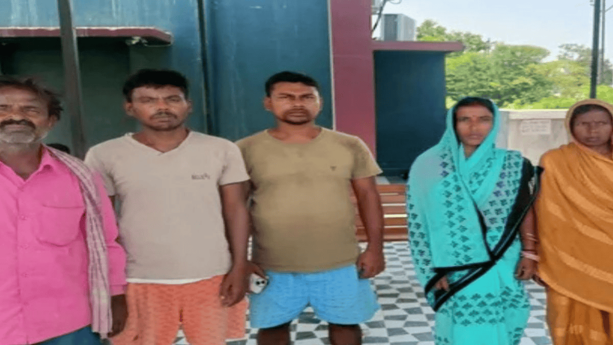 फरसा से काटकर आरोपी की ले ली जान, लाइटिंग को लेकर छिड़ा विवाद