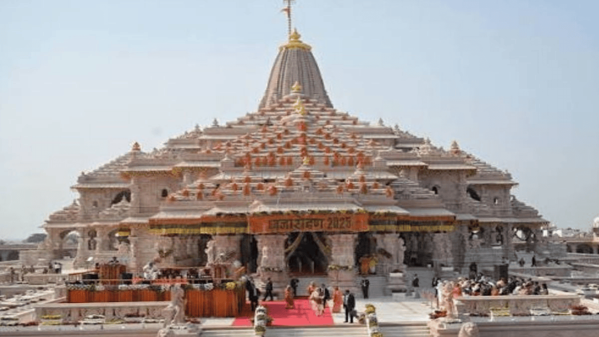 चंपत राय और अनिल मिश्रा ने छोड़ा पद, जांच के बीच ट्रस्ट में बड़ा बदलाव