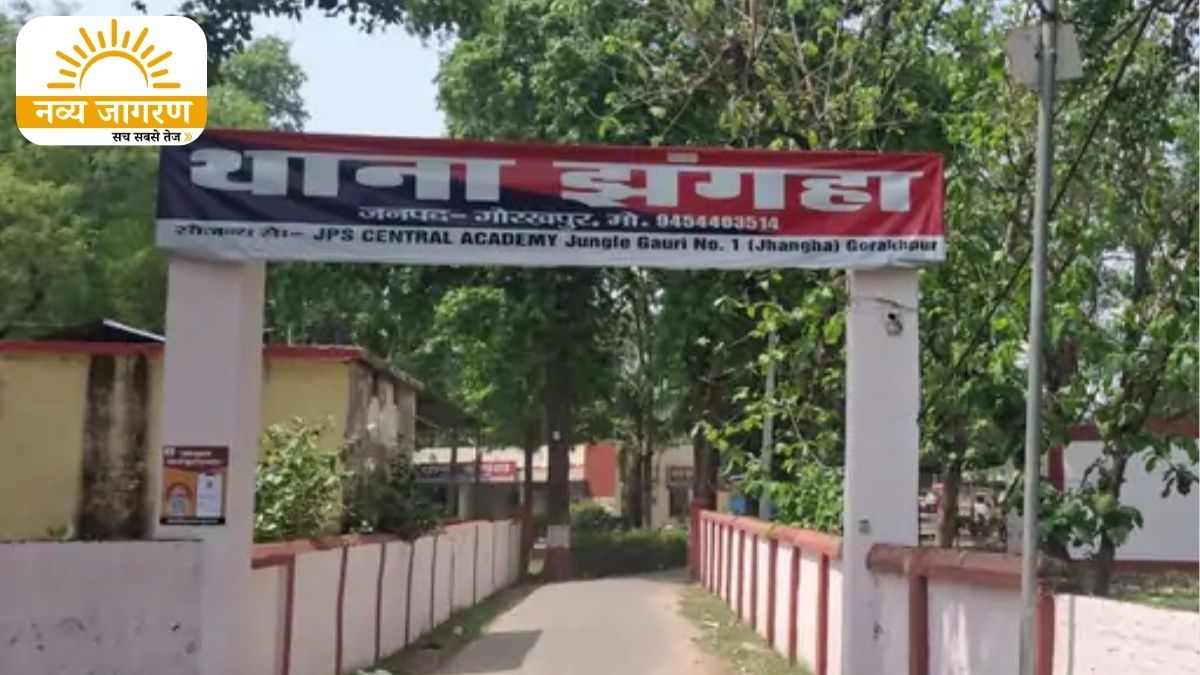 चार दिन बाद चालक पर केस दर्ज, तरकुलहा मंदिर से लौट रहा था वापस