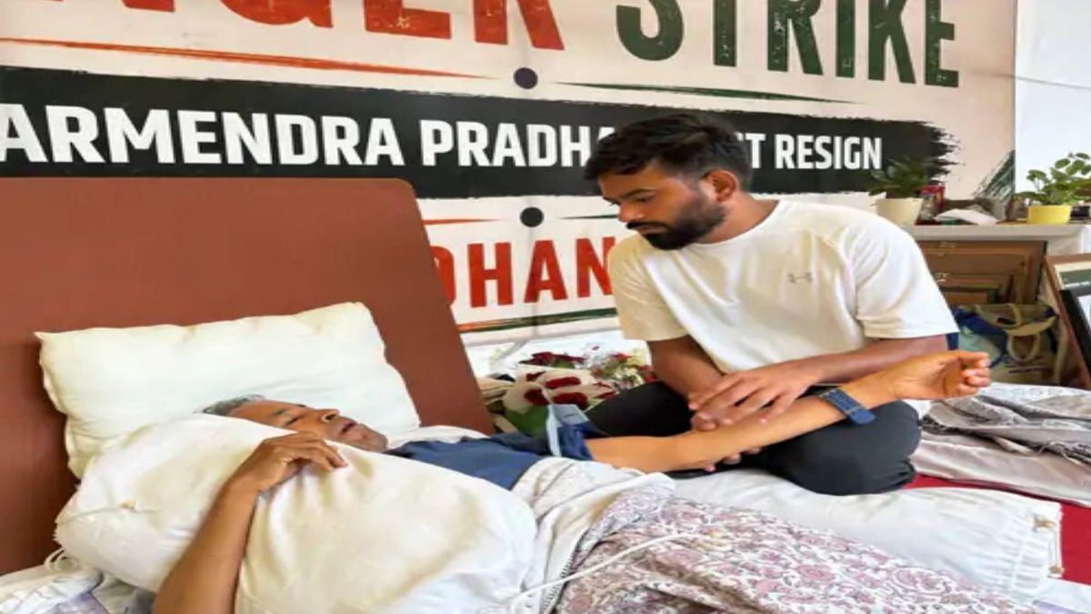 बिगड़ती सेहत पर बढ़ी चिंता, सरकार से बातचीत की मांग