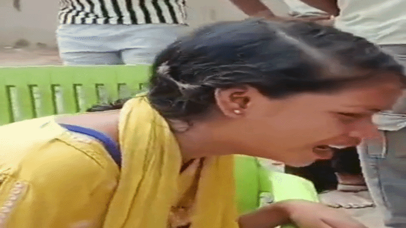 गाड़ी में लटका मिला शव, दो माह पहले किया था प्रेम विवाह
