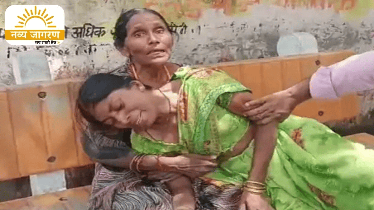 परिजनों ने रोका अंतिम संस्कार, मुआवजा और नौकरी की मांग की