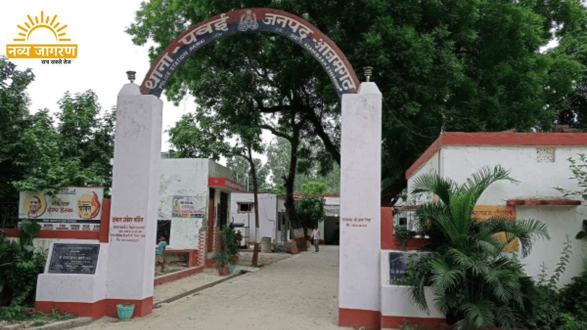 चाकू से किये कई वार, इलाके में बढ़ी दहशत