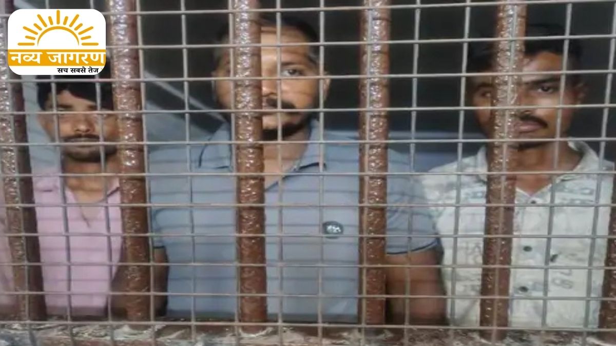 कार में पीटकर सड़क किनारे फेंका शव, तीन आरोपी अरेस्ट