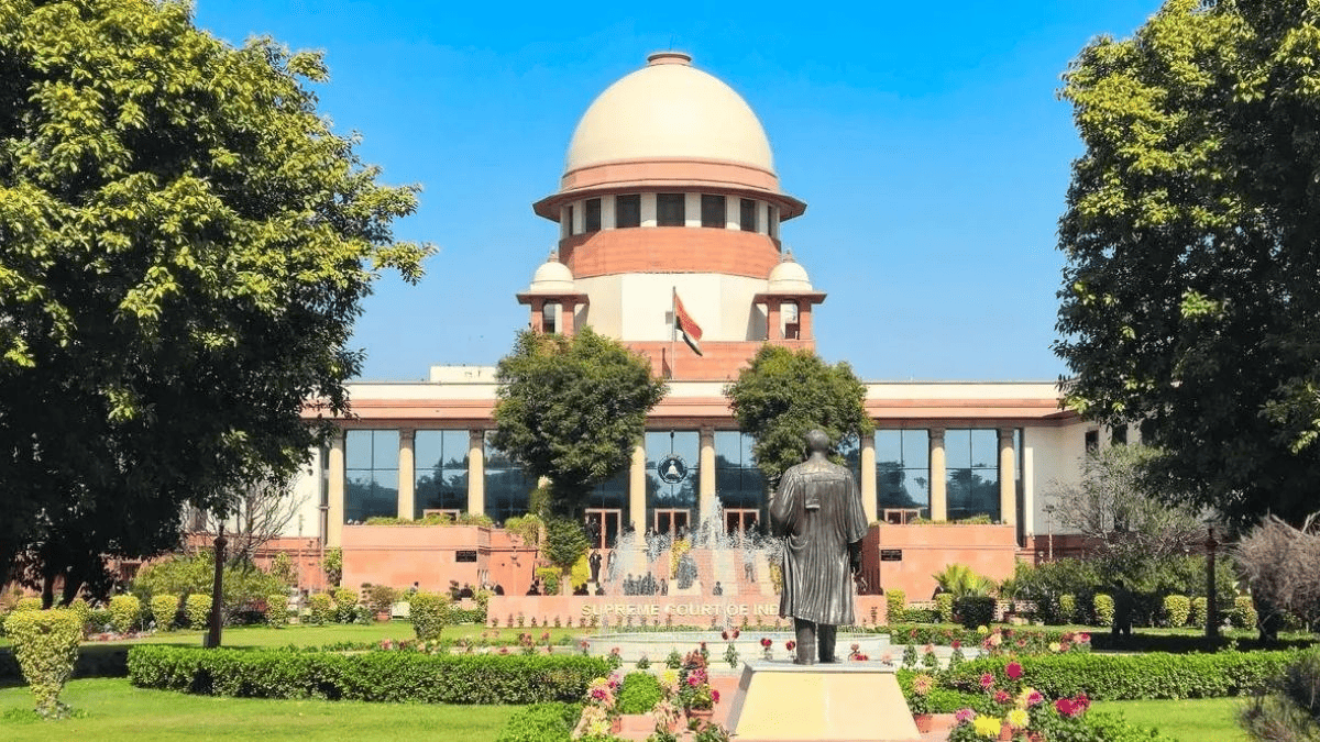 सुप्रीम कोर्ट में सीबीएसई नियम को चुनौती, याचिका में उठाया संसाधनों की कमी का मुद्दा