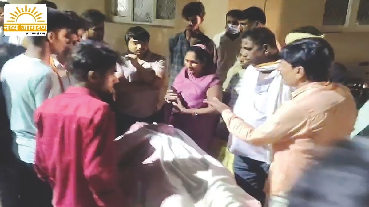 शादी के बाद दहेज के लिए करते थे प्रताड़ित, पति हिरासत में