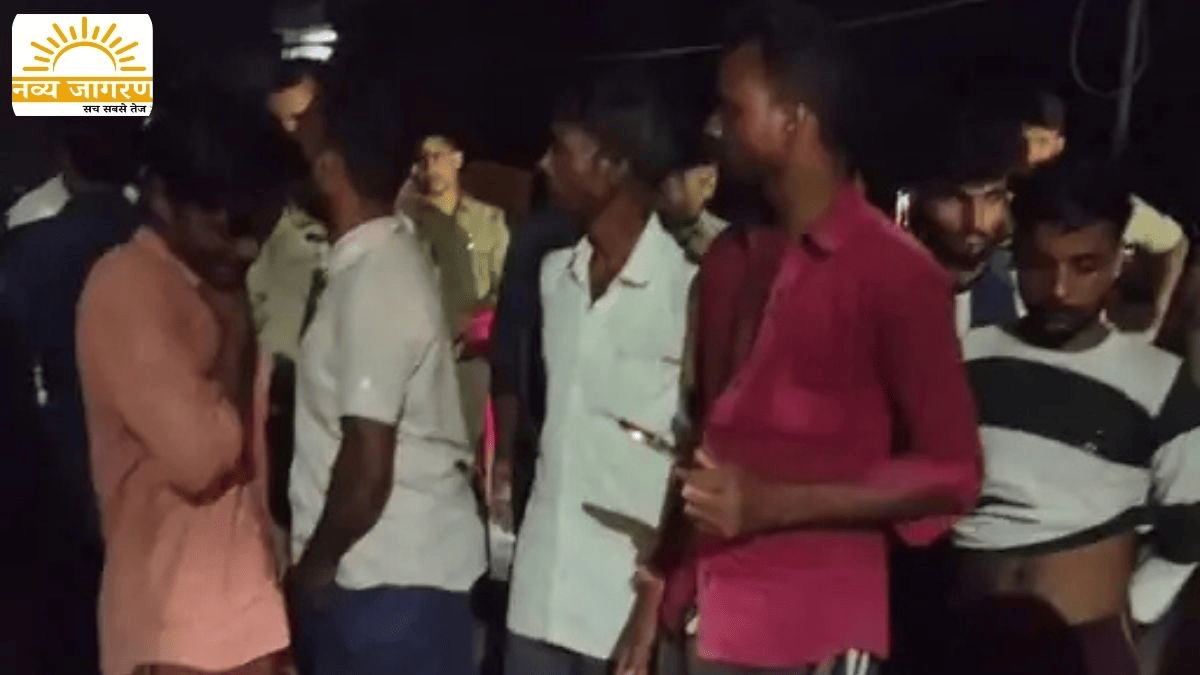 तेज रफ्तार बुलेट ने मारी थी टक्कर, मां और बहन के साथ बाजार से लौट रही थी घर