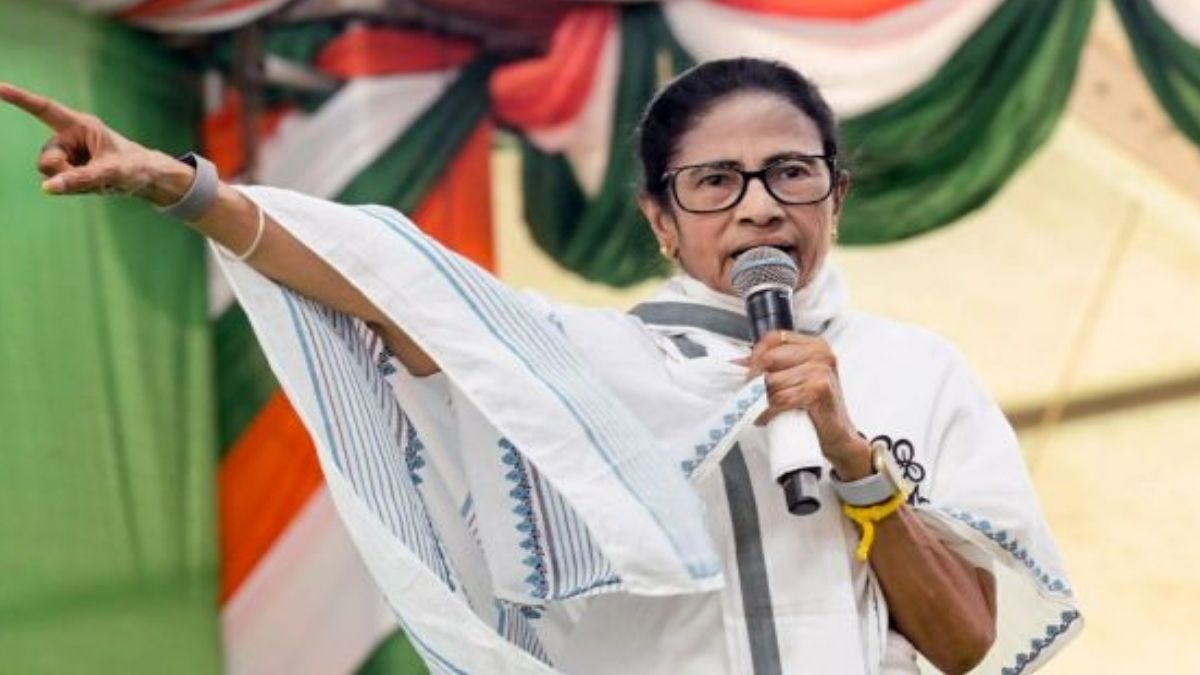 दुर्गा पूजा के आसपास शामिल होने की तैयारी, चुनाव में हार के बाद बदला समीकरण