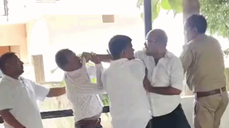 कहासुनी के बाद चले लात-घूंसे, पुलिस ने 5 पर की निरोधात्मक कार्रवाई