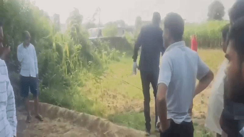 ट्यूबवेल की छत पर बरामद हुआ शव, रात 1 बजे  निकली थी घर से 