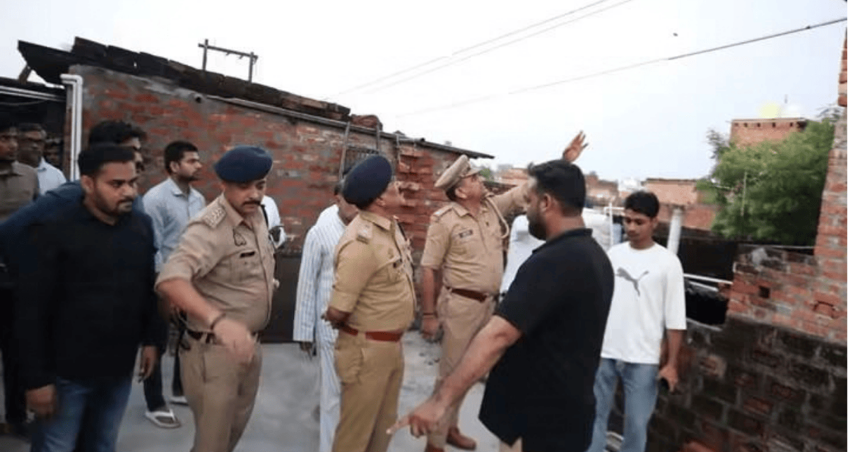 दूल्हे के भाई समेत तीन की मौत, टेंट लगाते वक्त छत पर उतरा करंट