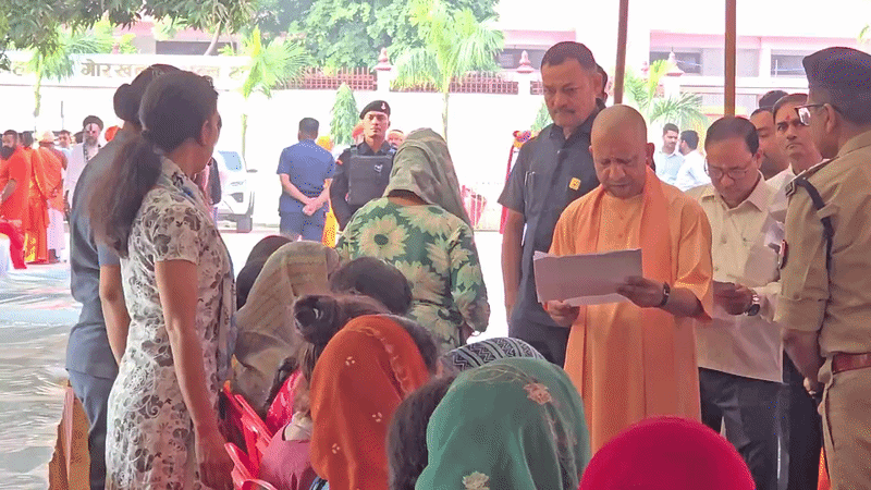  बोले- हर पीड़ित को मिलेगा न्याय, भू-माफिया और दबंगों पर होगी सख्त कार्रवाई