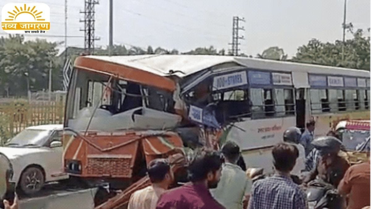 बस के आगे का हिस्सा बुरी तरह क्षतिग्रस्त, चालक समेत सात यात्री गंभीर रूप से घायल
