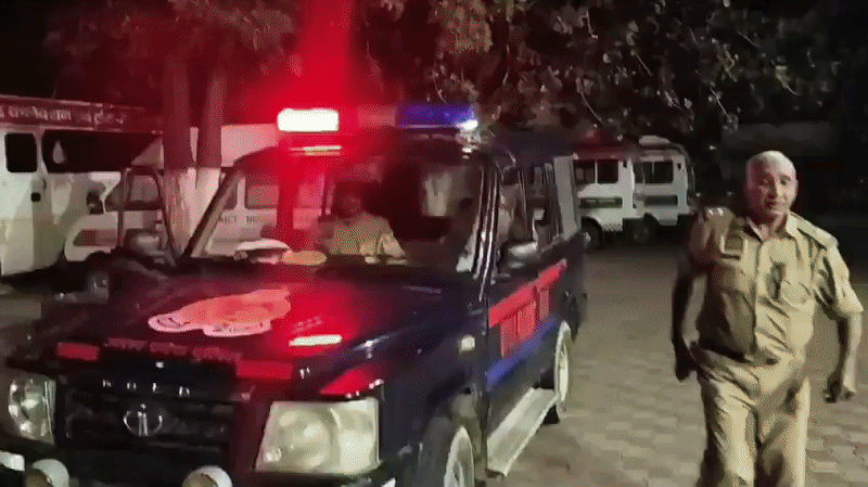 आगरा के तीन दोस्तों की मौत, पुल से नीचे गिरे दो युवक