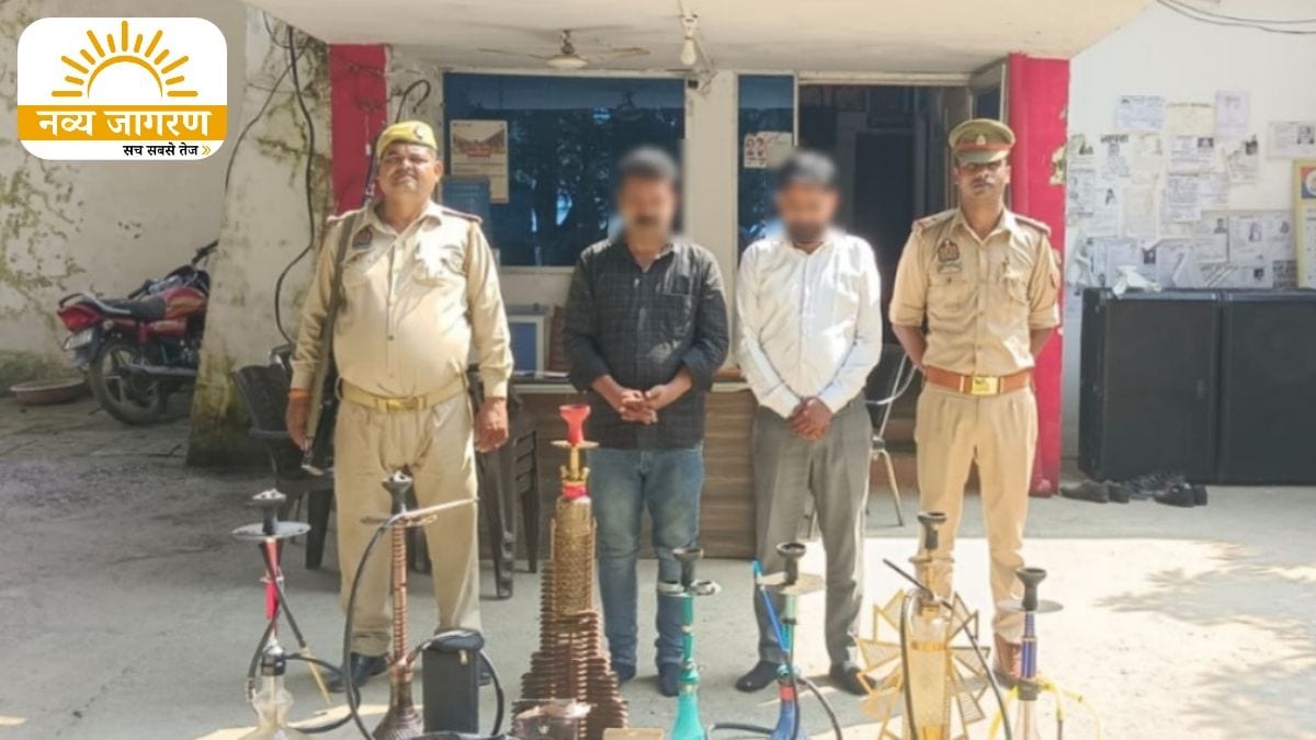 पुलिस ने मारा छापा, दो गिरफ्तार