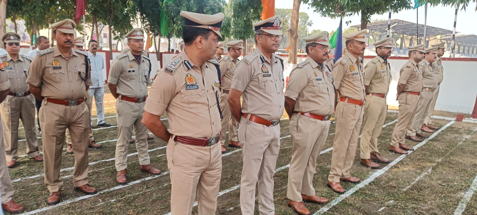 1959 से अब तक के बलिदानियों को किया याद, गोरखपुर पुलिस लाइन में पुलिस स्मृति दिवस पर वीर जवानों को दी गई श्रद्धांजलि