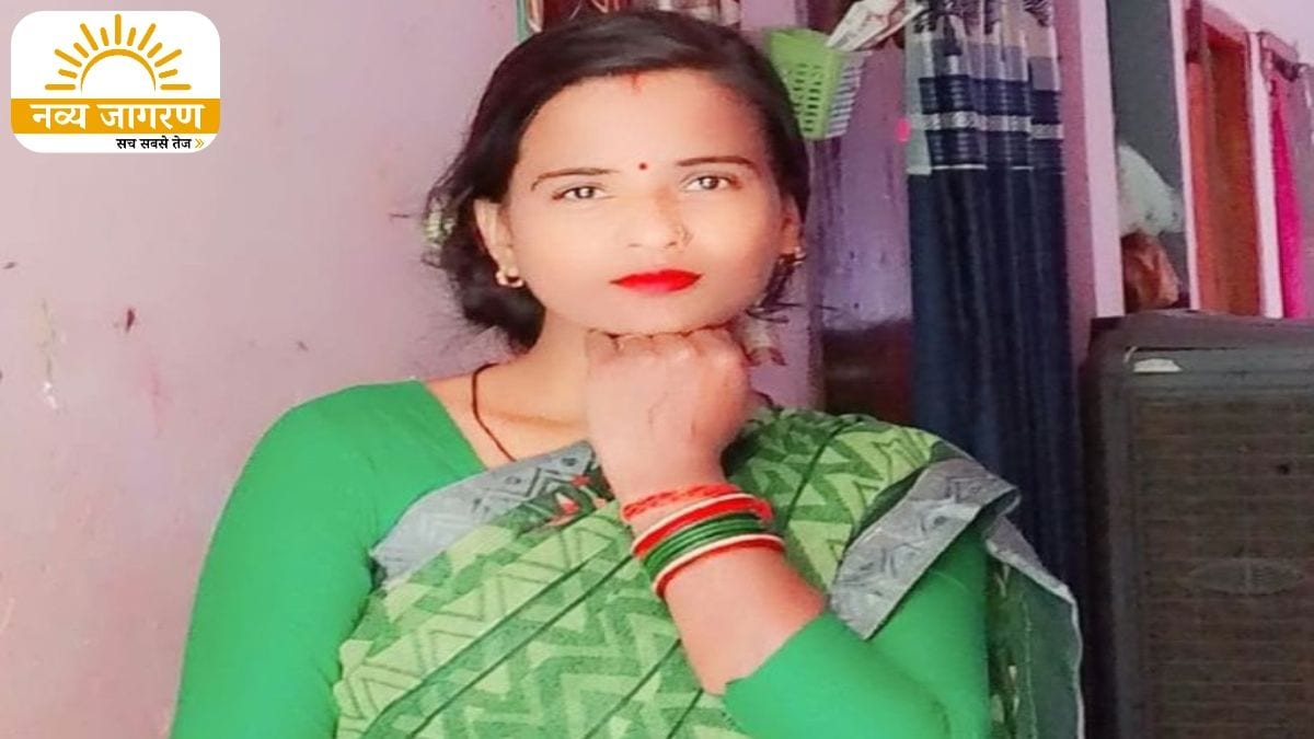 आठ वर्षीय बेटी के सामने महिला ने गोमती नदी में लगाई छलांग, दिल्ली से लौटी थी घर