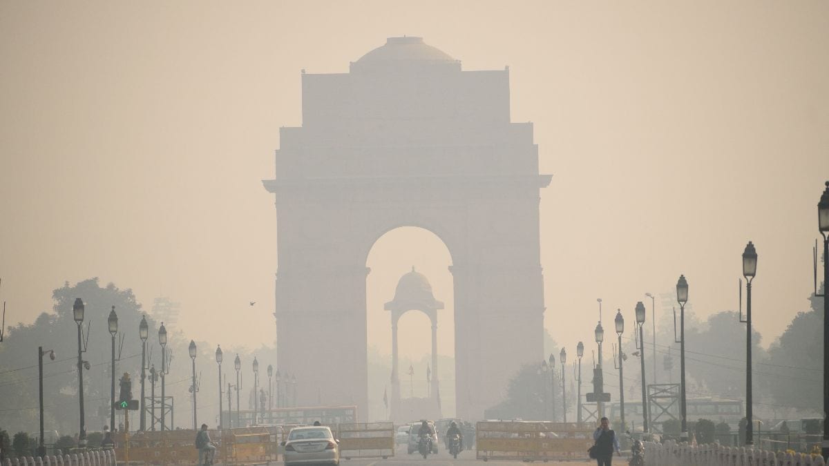 ग्रेडेड रिस्पांस एक्शन प्लान लागू, होटल और रेस्तरां में कोयला और लकड़ी जलाने पर लगा प्रतिबंध