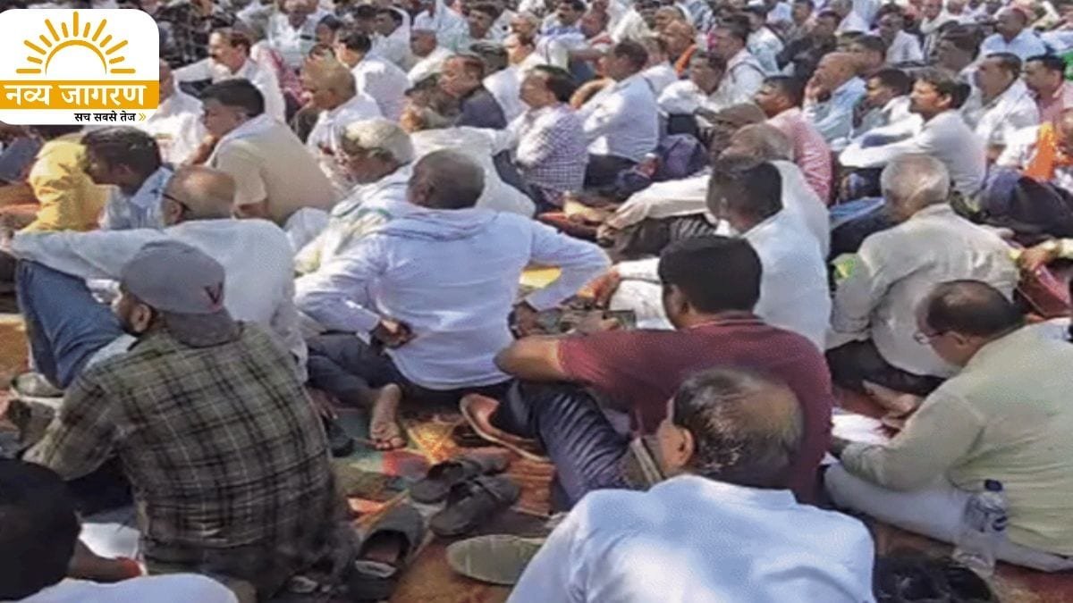 चार साल से वेतन न देने का आरोप, सामूहिक इस्तीफे की चेतावनी